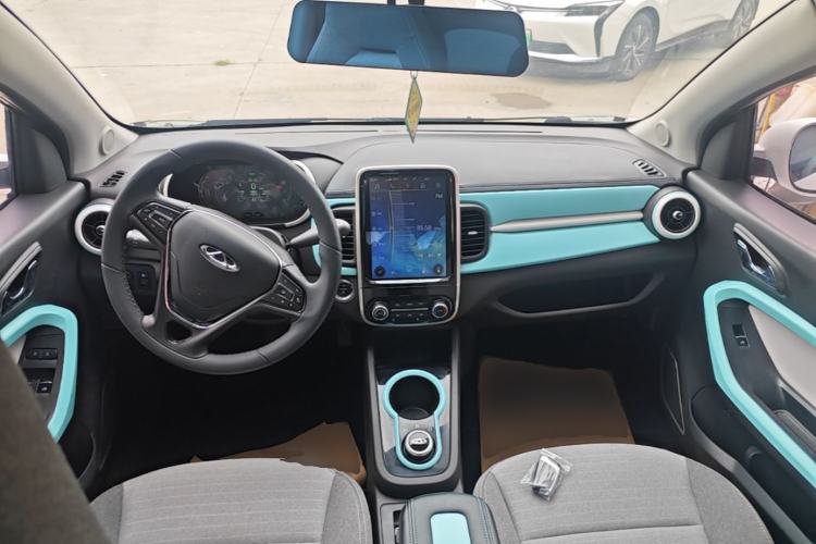 Used Chery QQ Little Ant 2021 150 000 Yuan Ant Fan Edition New Ant Cool Version Lithium Iron Phosphate Center Console