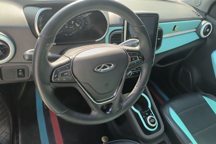 Used Chery QQ Little Ant 2021 150 000 Yuan Ant Fan Edition Ant Cool Version Lithium Iron Phosphate Center Console