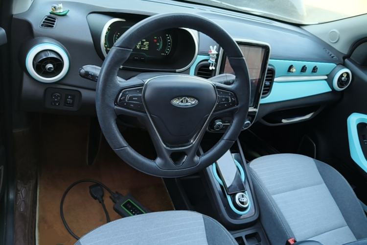 Used Chery QQ Little Ant 2021 150 000 Yuan Ant Fan Edition New Ant Cool Version Lithium Iron Phosphate Center Console