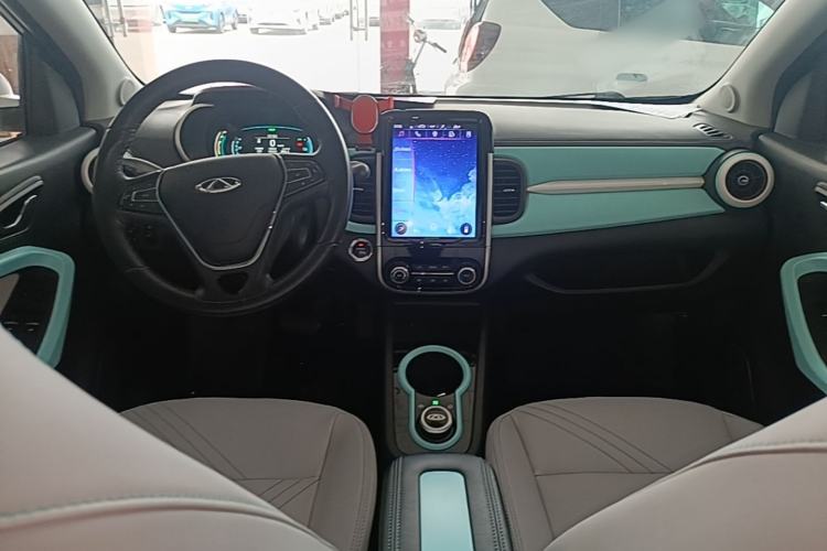 Used Chery QQ Little Ant 2021 200 000-Yuan Ant Fan Edition Talent Version NMC Battery 301 km Center Console