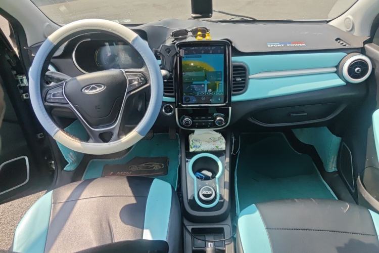 Used Chery QQ Little Ant 2021 150 000 Yuan Ant Fan Edition Ant Trend Version Lithium Iron Phosphate Center Console