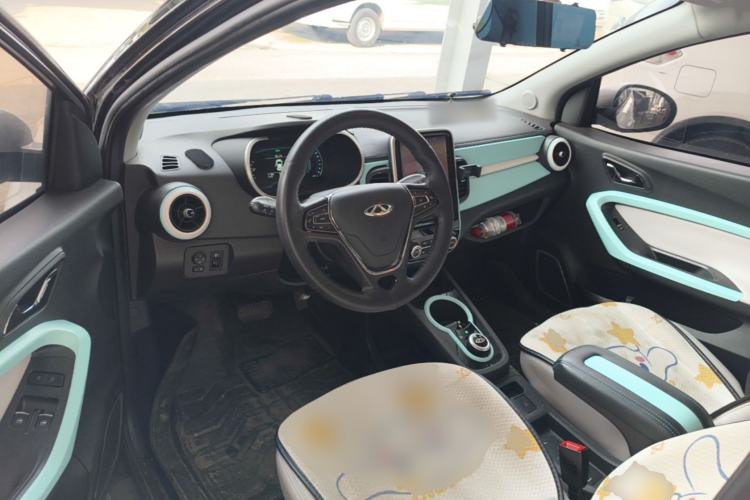 Used Chery QQ Little Ant 2021 200 000-Yuan Ant Fan Edition Oxygen Version Lithium Iron Phosphate 301 km Center Console