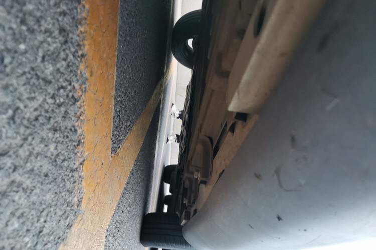 Used Chery QQ Little Ant 2021 150 000 Yuan "Ant Fan" Edition New Ant Cool Version Lithium-Ion Battery Chassis Front Left