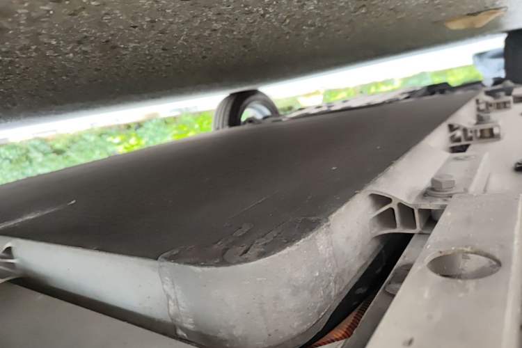 Used Chery QQ Little Ant 2021 Revised Version 150 000 Yuan Ant Fan Edition New Ant Cool Edition Lithium Iron Phosphate Chassis Front Right