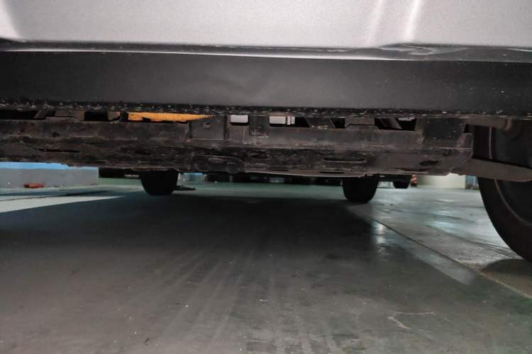Used Chery QQ Little Ant 2021 200 000-Yuan Ant Fan Edition Talent Version NMC Battery 301 km Chassis Rear