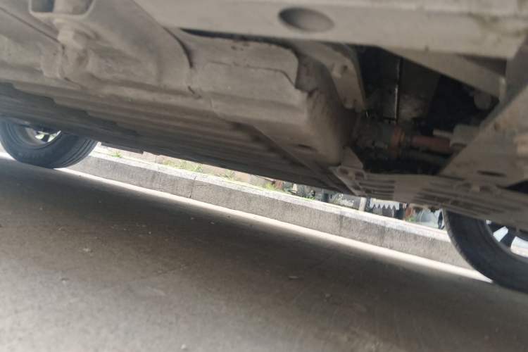 Used Chery QQ Little Ant 2021 150 000 Yuan "Ant Fan" Edition New Ant Xuan Version Lithium-NMC Battery Chassis Rear Left