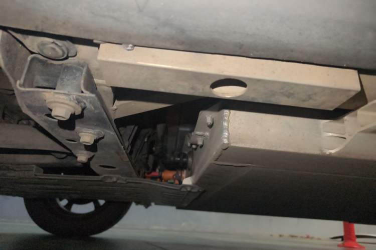 Used Chery QQ Little Ant 2021 150 000 Yuan Ant Fan Edition New Ant Cool Version Lithium Iron Phosphate Chassis Rear Right