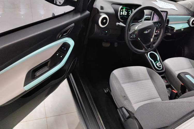 Used Chery QQ Little Ant 2021 150 000 Yuan Ant Fan Edition Ant Stylish Version Lithium Iron Phosphate Driver Seat