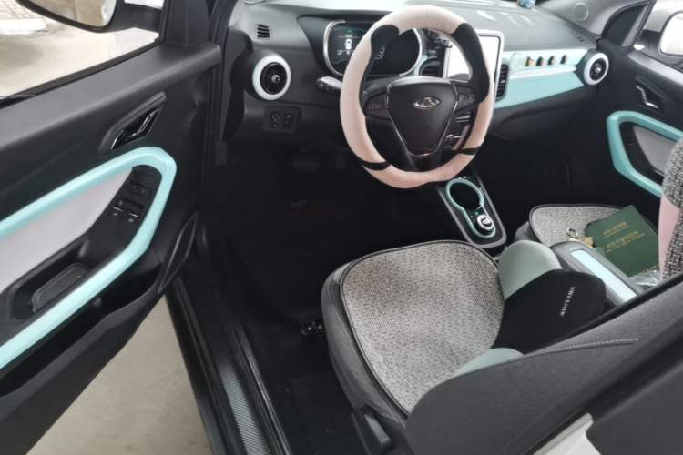 Used Chery QQ Little Ant 2021 150 000 Yuan Ant Fan Edition Ant Stylish Version Lithium Iron Phosphate Driver Seat