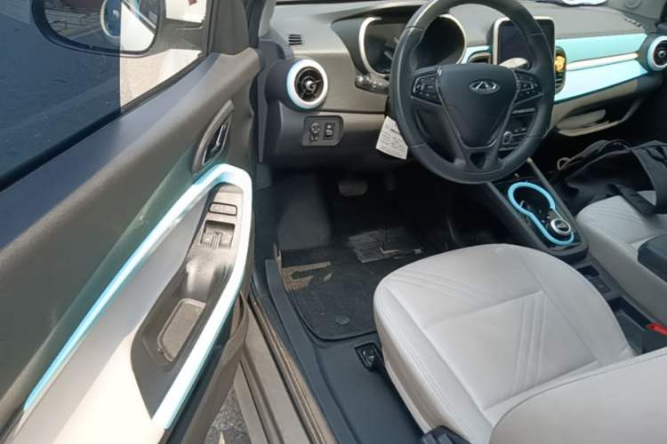 Used Chery QQ Little Ant 2021 Revised Version 150 000 Yuan Ant Fan Edition New Ant Luxe Version Lithium Iron Phosphate Driver Seat