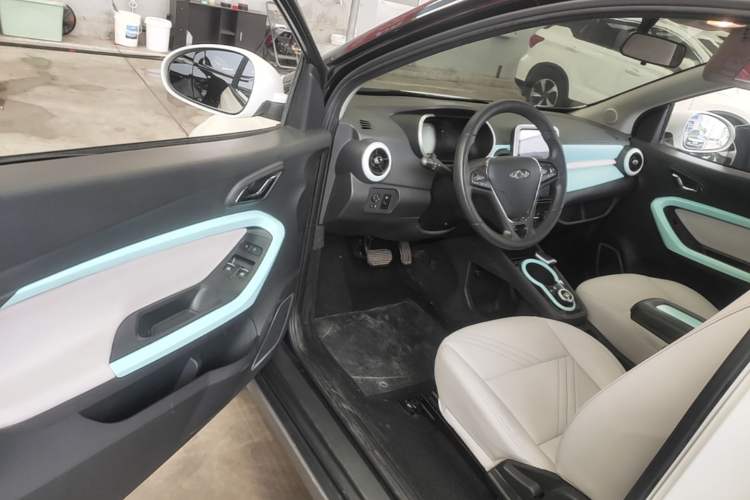 Used Chery QQ Little Ant 2021 200 000-Yuan Ant Fan Edition Talent Version NMC Battery 301 km Driver Seat