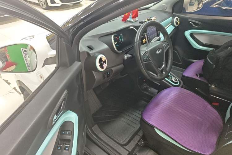 Used Chery QQ Little Ant 2021 150 000 Yuan Ant Fan Edition Ant Trend Version Lithium Iron Phosphate Driver Seat