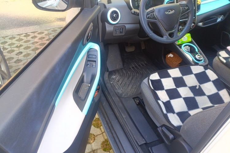 Used Chery QQ Little Ant 2021 150 000 Yuan Ant Fan Edition New Ant Xuan Version Lithium Iron Phosphate Driver Seat