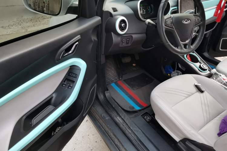 Used Chery QQ Little Ant 2021 Revised Version 150 000 Yuan Ant Fan Edition New Ant Cool Edition Lithium Iron Phosphate Driver Seat