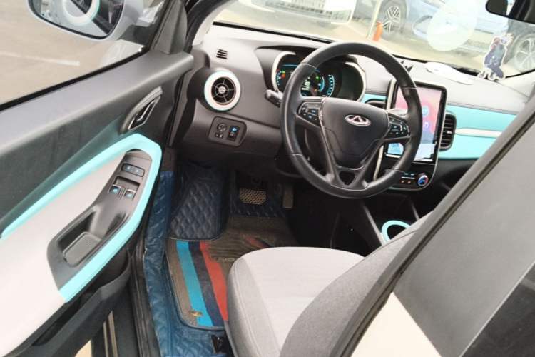 Used Chery QQ Little Ant 2021 150 000 Yuan "Ant Fan" Edition New Ant Cool Version Lithium-Ion Battery Driver Seat