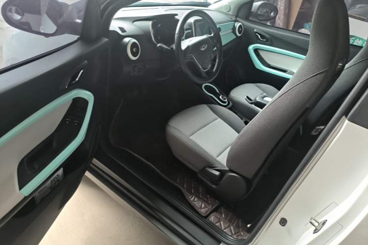 Used Chery QQ Little Ant 2021 150 000 Yuan "Ant Fan" Edition New Ant Xuan Version Lithium-NMC Battery Driver Seat
