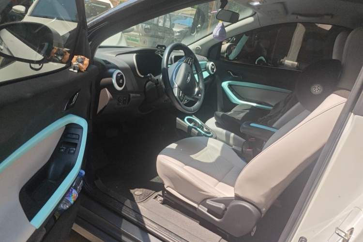 Used Chery QQ Little Ant 2021 200 000-Yuan Ant Fan Edition Oxygen Version Lithium Iron Phosphate 301 km Driver Seat