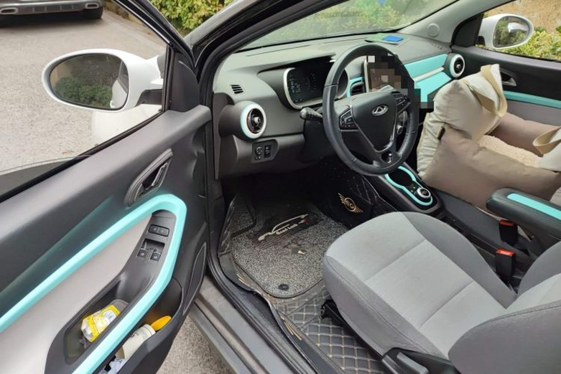 Used Chery QQ Little Ant 2021 Revised Version 150 000 Yuan Ant Fan Edition New Ant Cool Edition Lithium Iron Phosphate Driver Seat