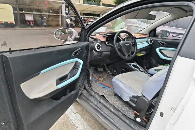 Used Chery QQ Little Ant 2021 150 000 Yuan Ant Fan Edition Ant Trend Version Lithium-Ion Battery Driver Seat