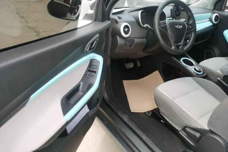 Used Chery QQ Little Ant 2021 150 000 Yuan "Ant Fan" Edition Ant Cool Version with Ternary Lithium Driver Seat