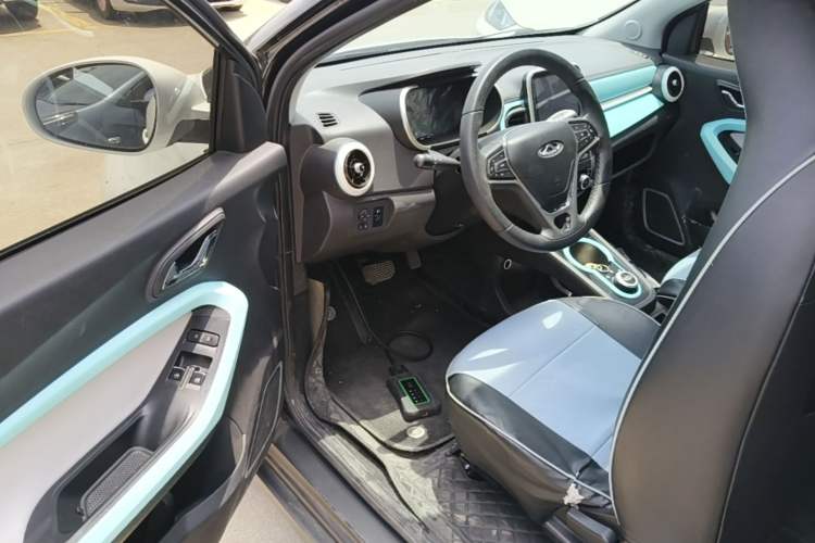 Used Chery QQ Little Ant 2021 150 000 Yuan Ant Fan Edition Ant Trend Version Lithium-Ion Battery Driver Seat