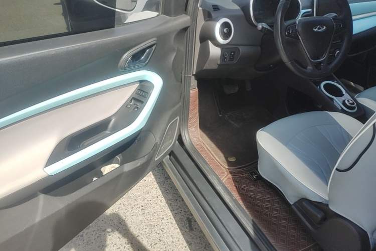 Used Chery QQ Little Ant 2021 Revised Version 150 000 Yuan Ant Fan Edition Ant Tide Version Lithium Iron Phosphate Driver Seat