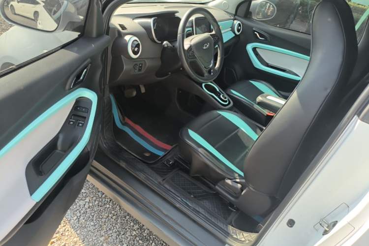 Used Chery QQ Little Ant 2021 150 000 Yuan Ant Fan Edition Ant Cool Version Lithium Iron Phosphate Driver Seat