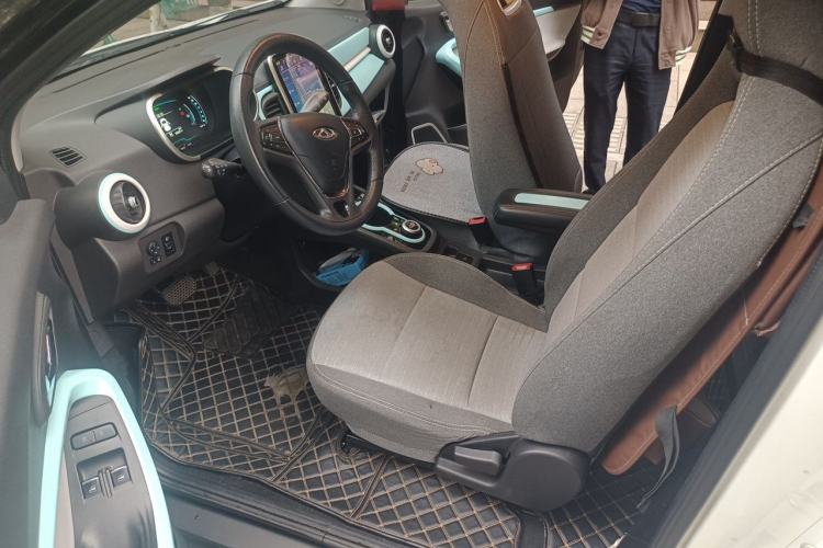 Used Chery QQ Little Ant 2021 150 000 Yuan "Ant Fan" Edition Ant Cool Version with Ternary Lithium Driver Seat