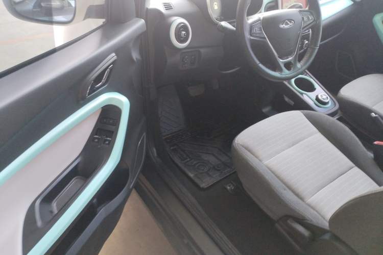 Used Chery QQ Little Ant 2021 150 000 Yuan Ant Fan Edition Ant Cool Version Lithium Iron Phosphate Driver Seat