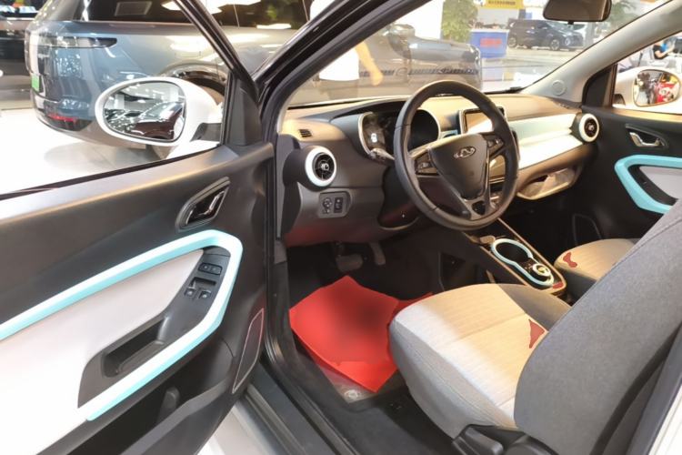 Used Chery QQ Little Ant 2021 150 000 Yuan Ant Fan Edition New Ant Cool Version Lithium Iron Phosphate Driver Seat