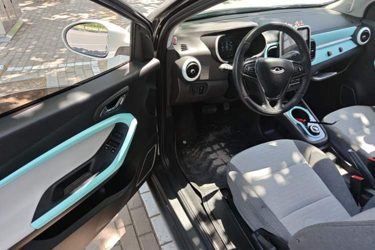 Used Chery QQ Little Ant 2021 150 000 Yuan Ant Fan Edition Ant Cool Version Lithium Iron Phosphate Driver Seat