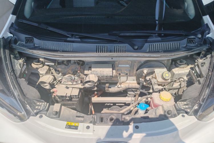 Used Chery QQ Little Ant 2021 200 000-Yuan Ant Fan Edition Talent Version NMC Battery 301 km Engine Bay