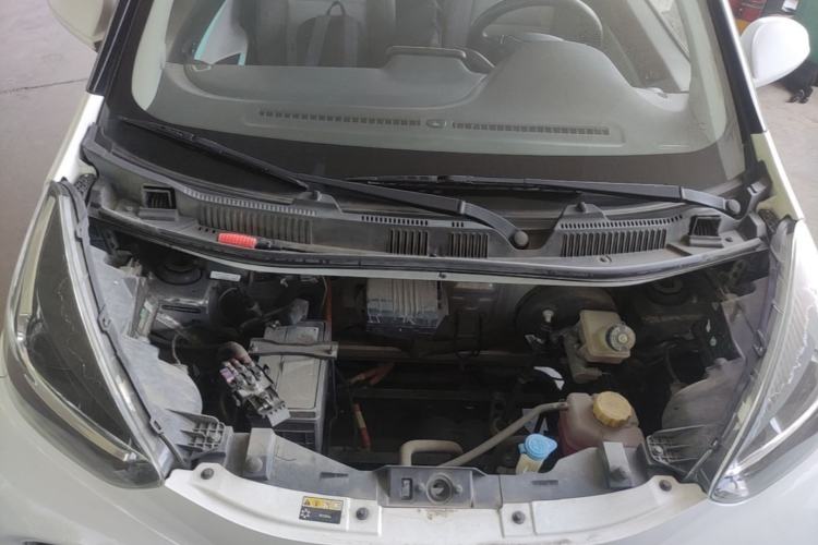 Used Chery QQ Little Ant 2021 150 000 Yuan Ant Fan Edition New Ant Cool Version Lithium Iron Phosphate Engine Bay