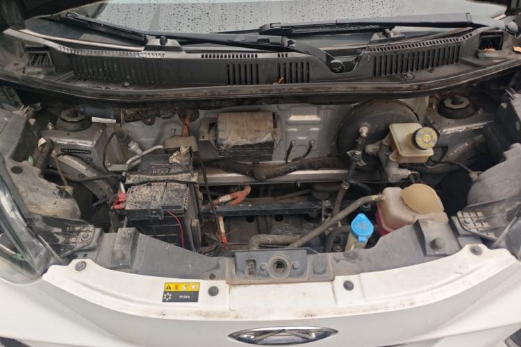 Used Chery QQ Little Ant 2021 200 000 Yuan "Ant Fan" Edition Energized Version NMC Lithium Battery 301 km Engine Bay