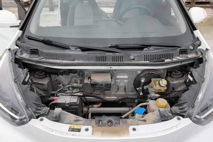 Used Chery QQ Little Ant 2021 150 000 Yuan Ant Fan Edition Ant Trend Version Lithium Iron Phosphate Engine Bay