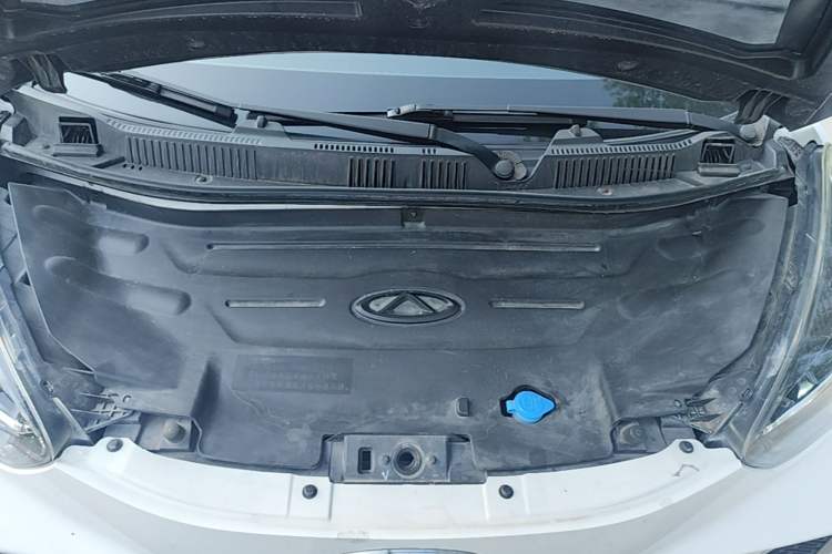 Used Chery QQ Little Ant 2021 150 000 Yuan Ant Fan Edition Ant Cool Version Lithium Iron Phosphate Engine Bay