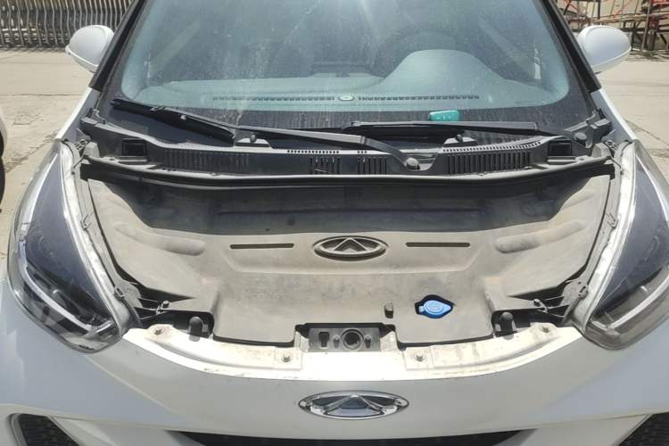 Used Chery QQ Little Ant 2021 Revised Version 150 000 Yuan Ant Fan Edition Ant Tide Version Lithium Iron Phosphate Engine Bay