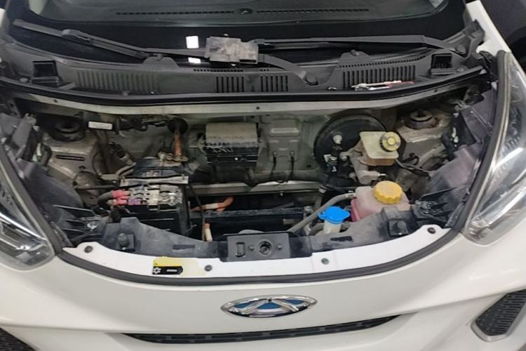 Used Chery QQ Little Ant 2021 150 000 Yuan Ant Fan Edition New Ant Cool Version Lithium Iron Phosphate Engine Bay