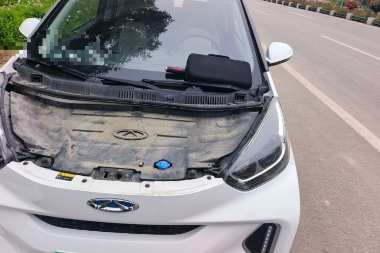 Used Chery QQ Little Ant 2021 150 000 Yuan Ant Fan Edition Ant Trend Version Lithium-Ion Battery Engine Bay Left