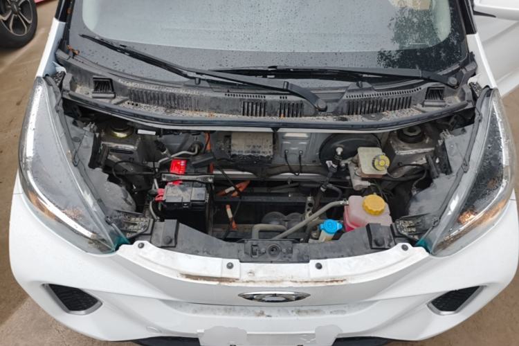 Used Chery QQ Little Ant 2021 150 000 Yuan Ant Fan Edition New Ant Cool Version Lithium Iron Phosphate Engine Bay