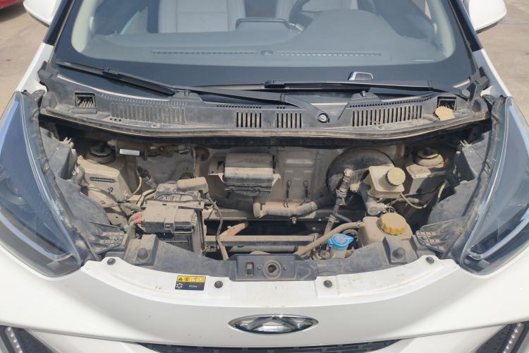Used Chery QQ Little Ant 2021 150 000 Yuan Ant Fan Edition Ant Trend Version Lithium-Ion Battery Engine Bay