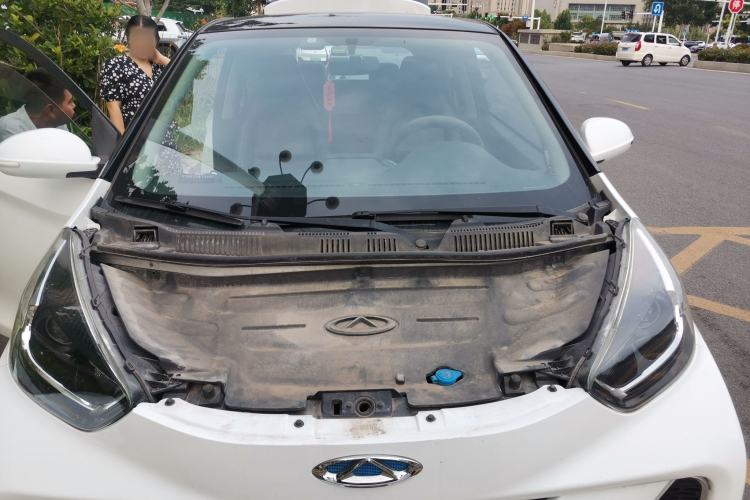 Used Chery QQ Little Ant 2021 150 000 Yuan "Ant Fan" Edition New Ant Cool Version Lithium-Ion Battery Engine Bay