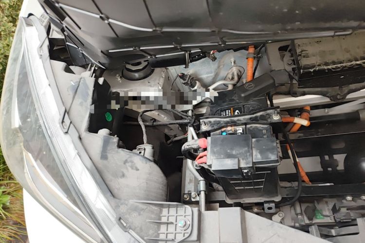 Used Chery QQ Little Ant 2021 Revised Version 150 000 Yuan Ant Fan Edition New Ant Cool Edition Lithium Iron Phosphate Engine Bay Right