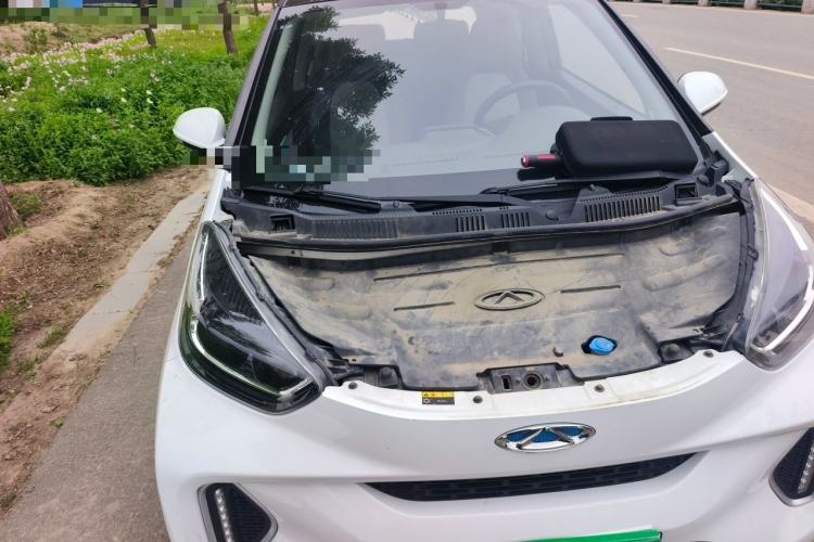 Used Chery QQ Little Ant 2021 150 000 Yuan Ant Fan Edition Ant Trend Version Lithium-Ion Battery Engine Bay Right
