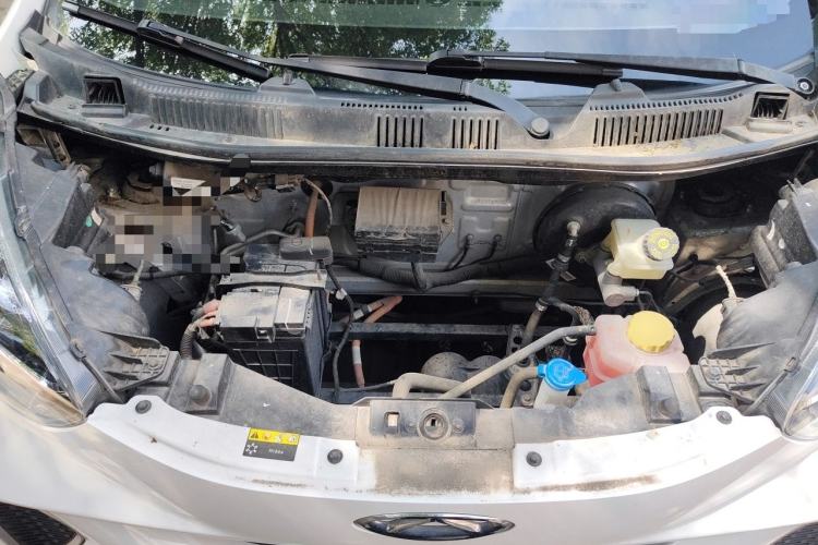 Used Chery QQ Little Ant 2021 200 000-Yuan Ant Fan Edition Talent Version NMC Battery 301 km Engine Bay