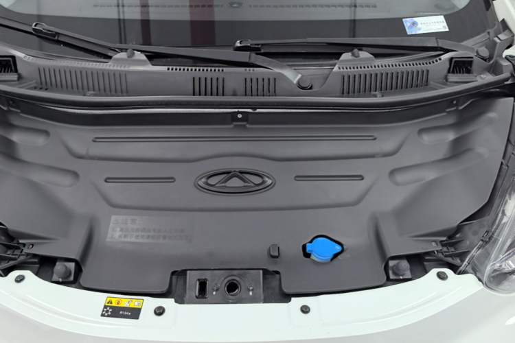 Used Chery QQ Little Ant 2021 150 000 Yuan Ant Fan Edition New Ant Cool Version Lithium Iron Phosphate Engine Bay