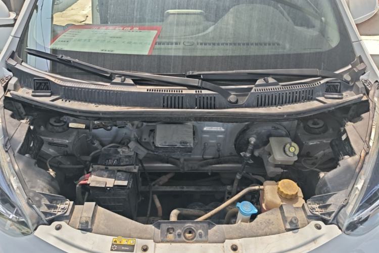 Used Chery QQ Little Ant 2021 200 000-Yuan Ant Fan Edition Energetic Version NMC Lithium Battery 301 km Engine Bay