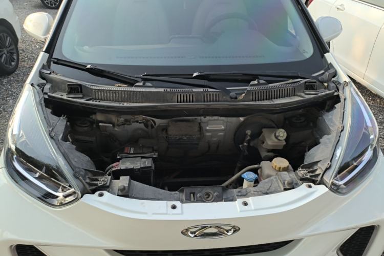 Used Chery QQ Little Ant 2021 200 000-Yuan Ant Fan Edition Talent Version NMC Battery 301 km Engine Bay