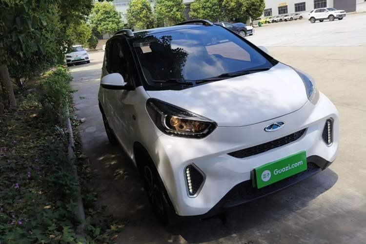 Used Chery QQ Little Ant 2021 150 000 Yuan Ant Fan Edition Ant Stylish Version Lithium Iron Phosphate Exterior 1