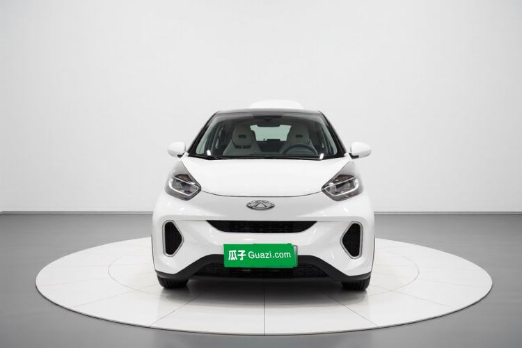 Used Chery QQ Little Ant 2021 200 000-Yuan Ant Fan Edition Talent Version NMC Battery 301 km Exterior 1